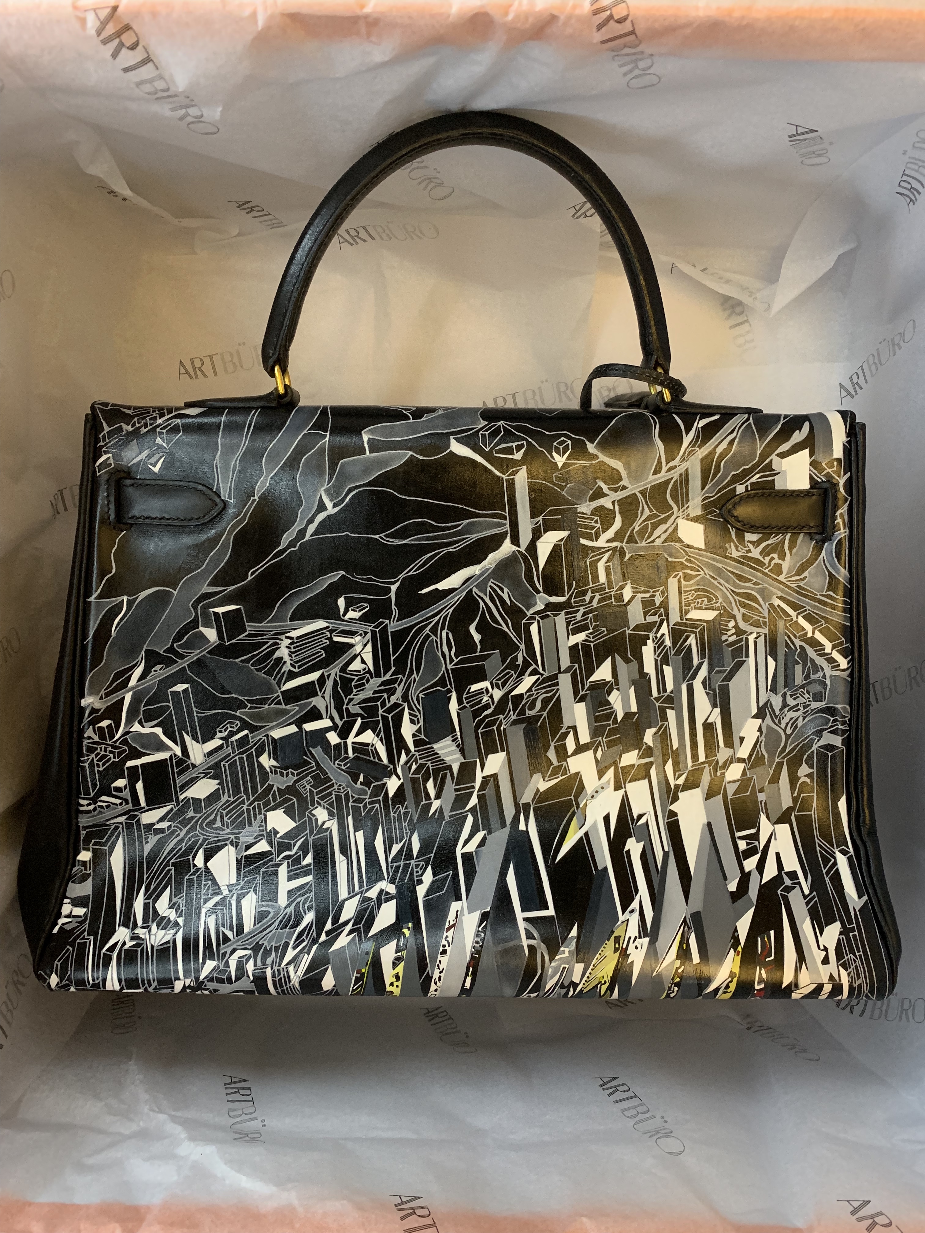 Custom hand painted Hermès Vintage Kelly Bag & ZAHA HADID art by ARTBURO Personalization for Angelika Ronson (Ivanc)